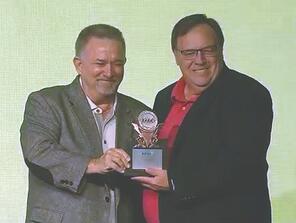 Doug Moore presented with EASA award